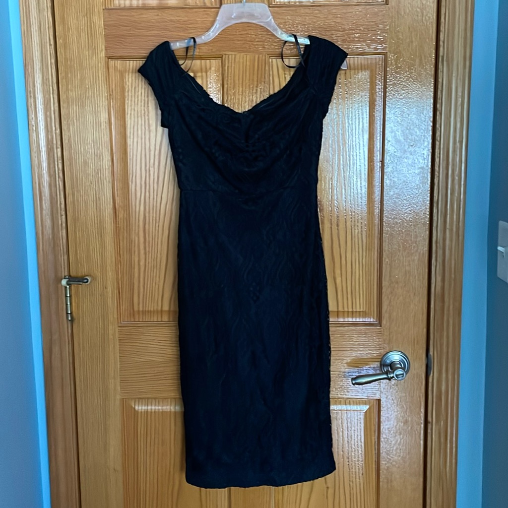 Guess Black Lace Off The Shoulder Bodycon Dress Size 2